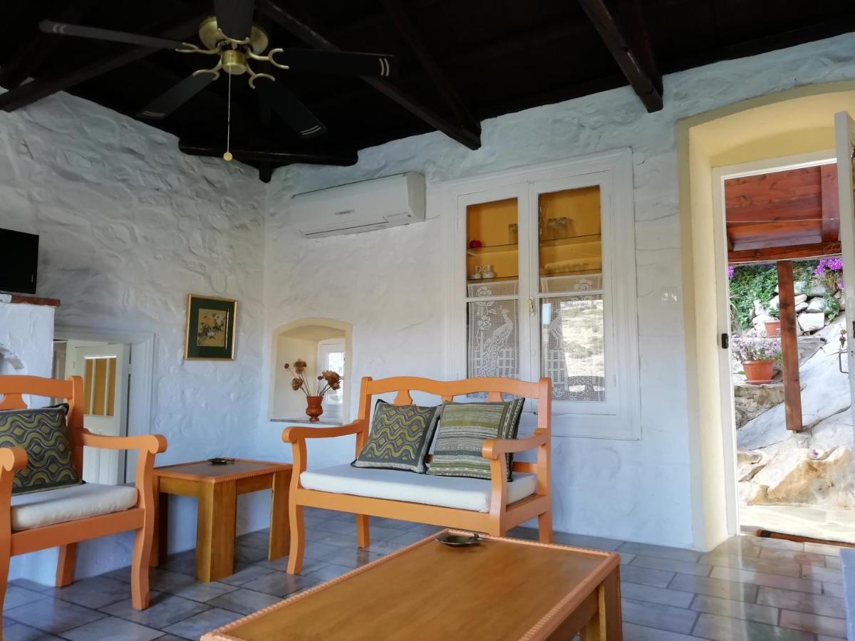 Arbeli House Villa Mandraki  ภายนอก รูปภาพ