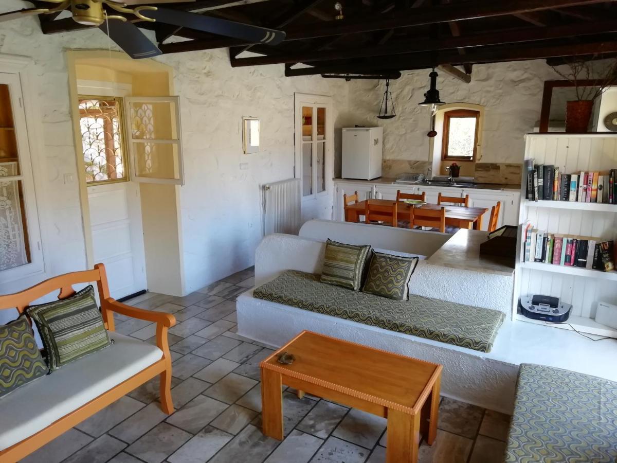 Arbeli House Villa Mandraki  ภายนอก รูปภาพ