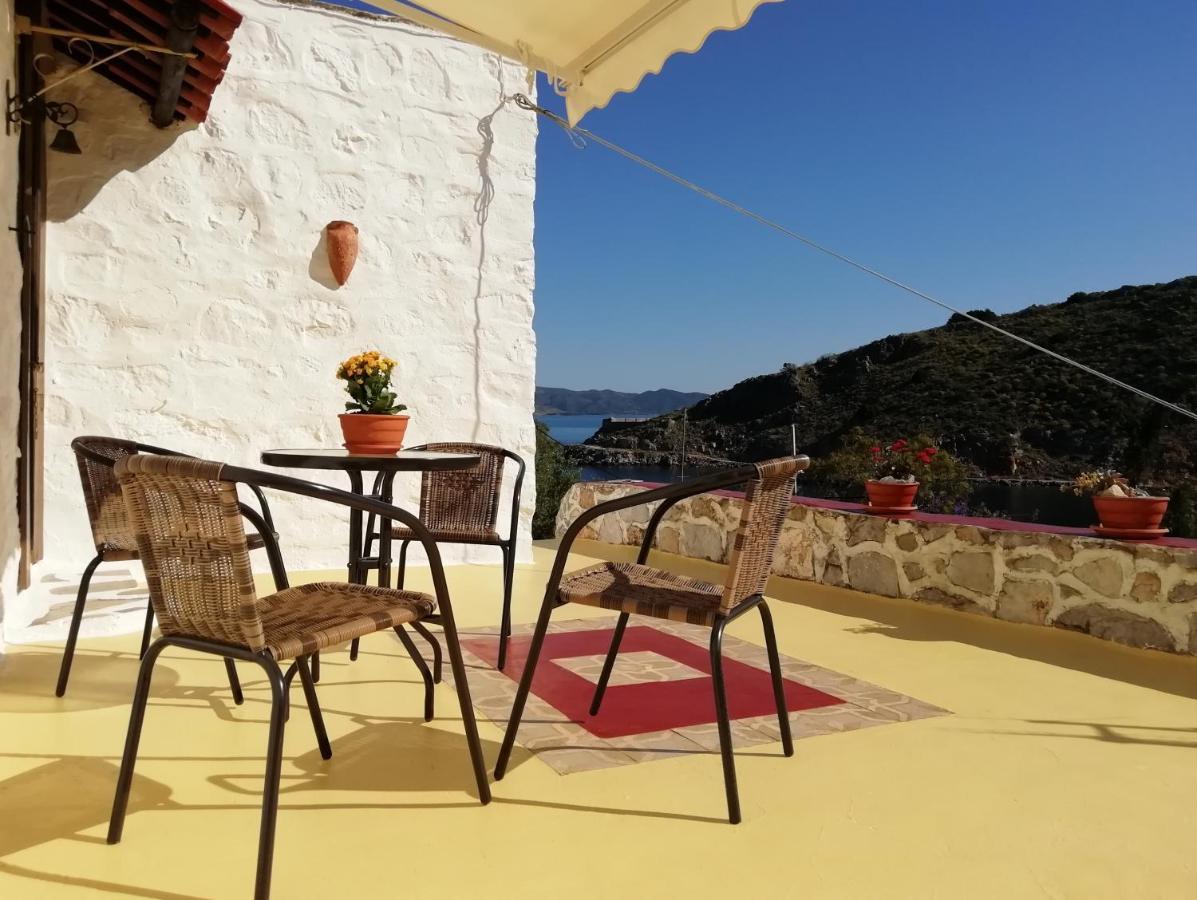 Arbeli House Villa Mandraki  ภายนอก รูปภาพ